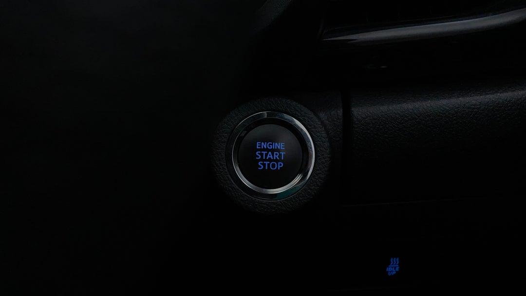 2021 Toyota Hilux Rugged X (4x4), Automatic, 37147 km, Keyless / Button Start