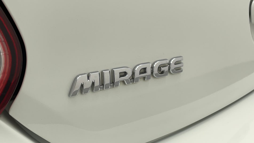 Badge (Boot Left Side)