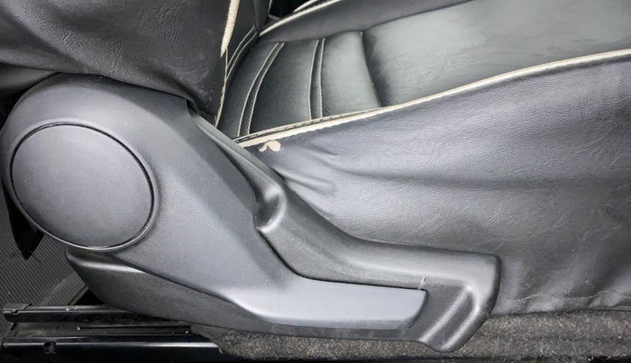 2018 Maruti Baleno DELTA 1.2 K12, Petrol, Manual, 26,972 km, Driver Side Adjustment Panel