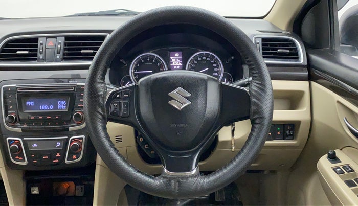 2016 Maruti Ciaz VXI PLUS, Petrol, Manual, 64,560 km, Steering Wheel Close Up