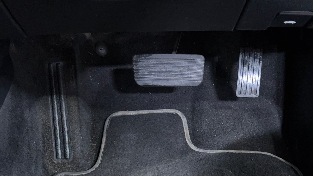 2020 Ford Ranger Wildtrak 2.0 (4x4), Automatic, 74255 km, Pedals and Footmat