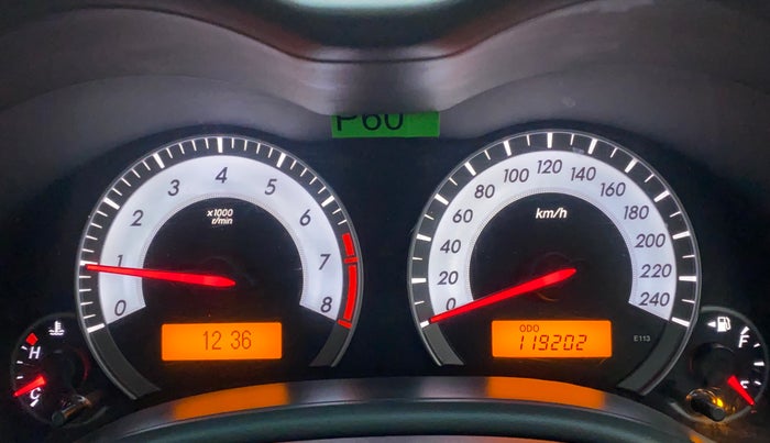 2013 Toyota Corolla Altis GL PETROL, Petrol, Manual, 1,19,199 km, Odometer Image