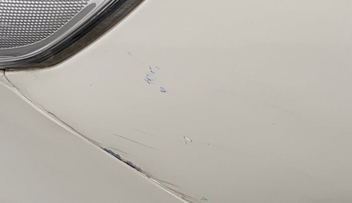 2013 Toyota Corolla Altis GL PETROL, Petrol, Manual, 1,19,199 km, Left fender - Minor scratches