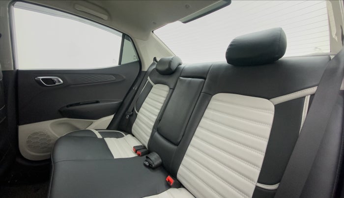 2020 Hyundai AURA SX (O) MT, Petrol, Manual, 9,496 km, Right Side Rear Door Cabin