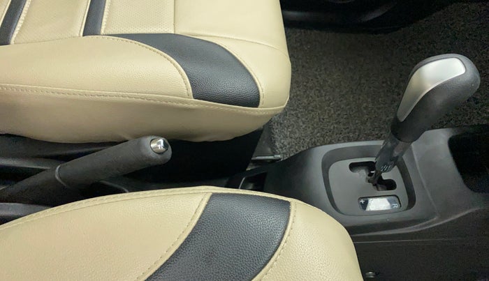 2018 Maruti Wagon R 1.0 VXI AMT, Petrol, Automatic, 16,686 km, Gear Lever