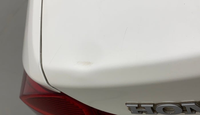 2015 Honda City 1.5L I-VTEC VX, Petrol, Manual, 51,947 km, Dicky (Boot door) - Slightly dented