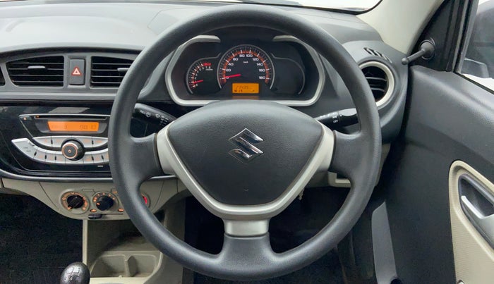 2017 Maruti Alto K10 VXI P, Petrol, Manual, 23,505 km, Steering Wheel Close Up