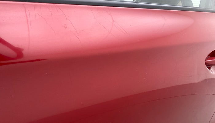 2018 Hyundai Elite i20 SPORTZ 1.2, Petrol, Manual, 56,502 km, Front passenger door - Minor scratches