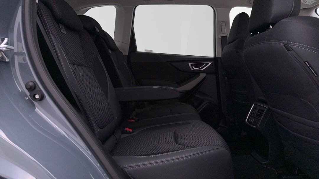 2024 Subaru Forester 2.5i Premium (AWD), Automatic, 32450 km, Right Side Rear Door Cabin View