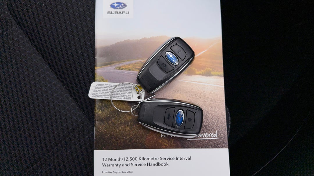 2024 Subaru Forester 2.5i Premium (AWD), Automatic, 32450 km, Key Close-up