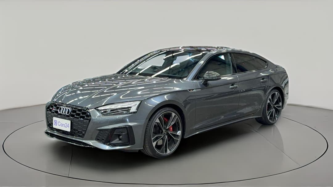 2022 Audi S5 3.0 Tfsi Quattro, Automatic, 18019 km, Left Front Diagonal (45- Degree) View