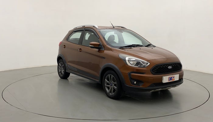 2020 Ford FREESTYLE TITANIUM PLUS 1.5 DIESEL, Diesel, Manual, 39,998 km, Right Front Diagonal