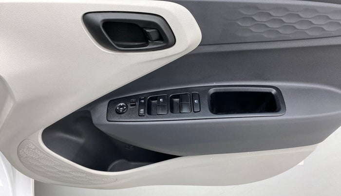 2021 Hyundai AURA S 1.2, Petrol, Manual, 9,356 km, Driver Side Door Panels Control