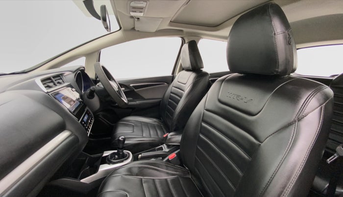 2019 Honda WR-V 1.2 i-VTEC VX MT, Petrol, Manual, 17,512 km, Right Side Front Door Cabin View