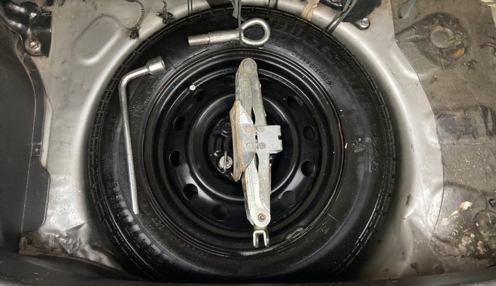 2011 Maruti Ritz VXI, Petrol, Manual, 74,724 km, Spare Tyre