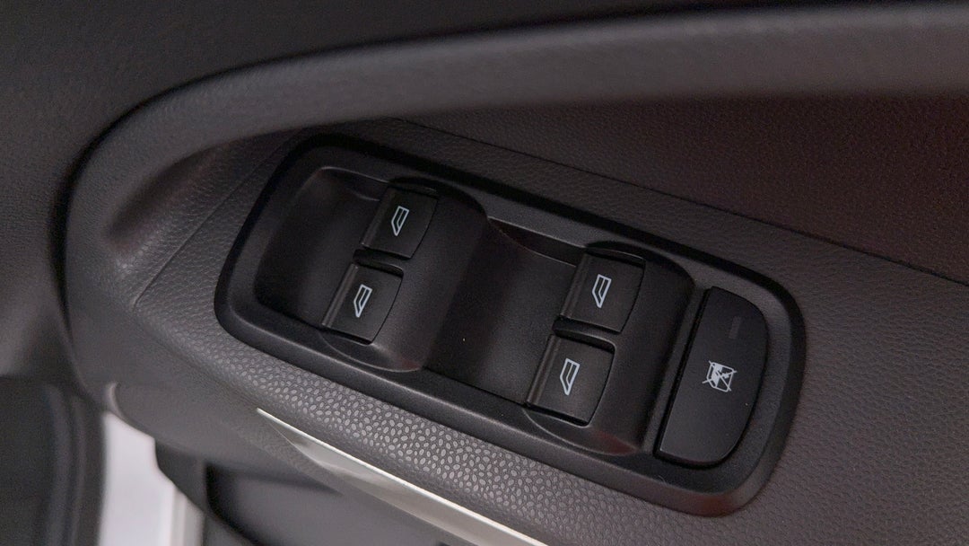 2017 Ford Ecosport Trend, Automatic, 104982 km, Drivers Side Door Panel Controls