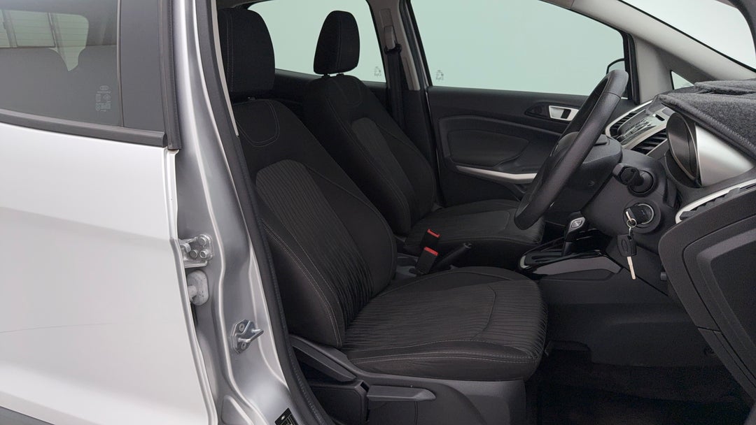 2017 Ford Ecosport Trend, Automatic, 104982 km, Right Side Front Door Cabin View