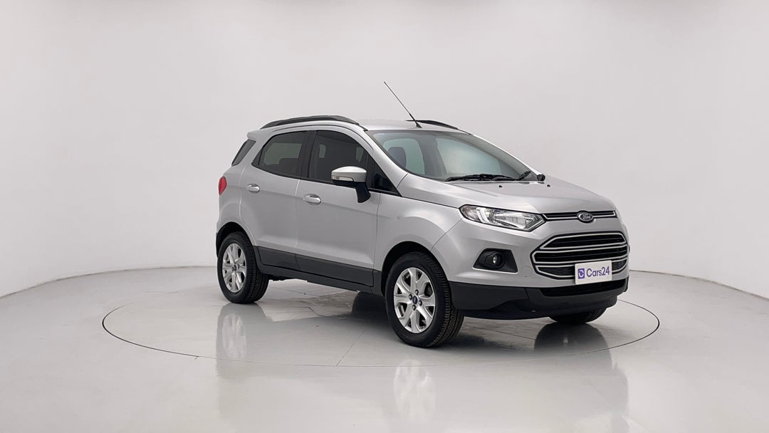 2017 Ford Ecosport Trend, Automatic, 104982 km, Right Front Diagonal (45- Degree) View