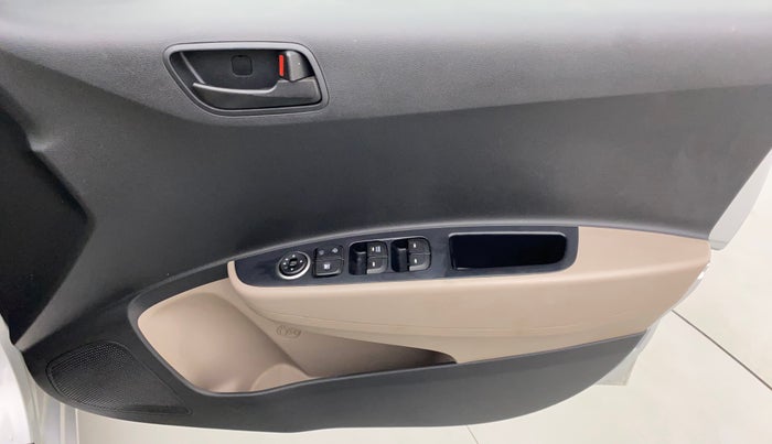 2018 Hyundai Grand i10 MAGNA 1.2 KAPPA VTVT, Petrol, Manual, 45,370 km, Driver Side Door Panels Control