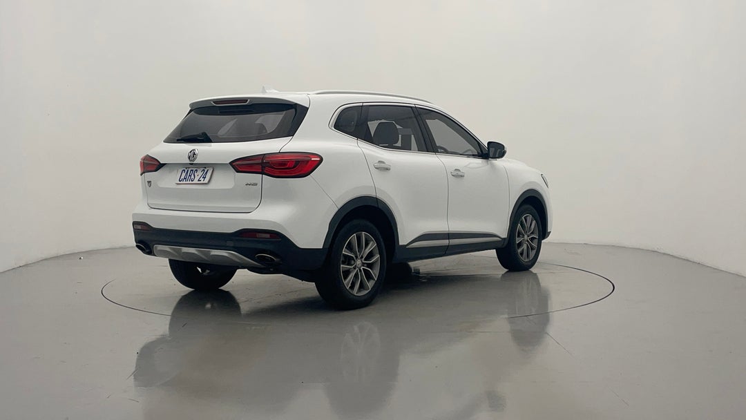 Right Back Diagonal (45- Degree) View