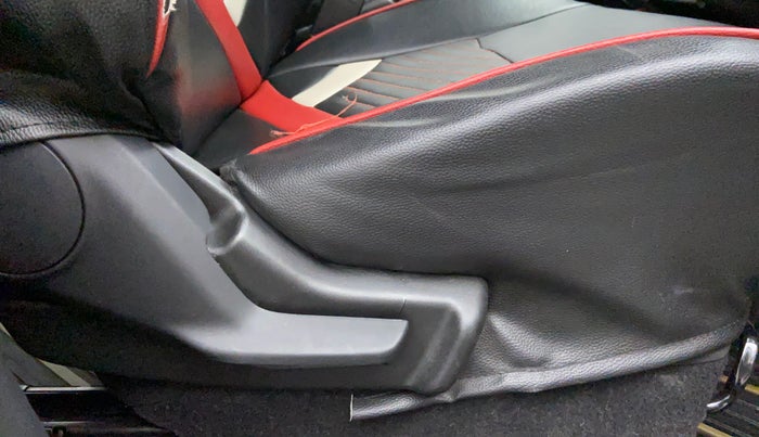 2017 Maruti IGNIS ZETA 1.2 K12 AMT, Petrol, Automatic, 60,491 km, Driver Side Adjustment Panel