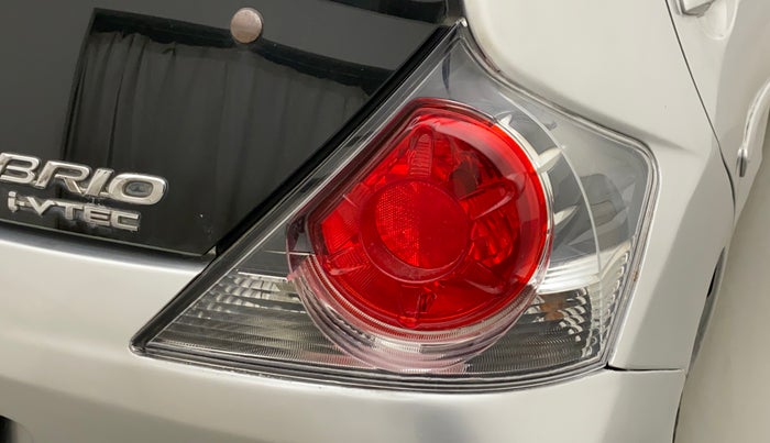 2015 Honda Brio E MT, CNG, Manual, 59,317 km, Right tail light - Reverse gear light not functional