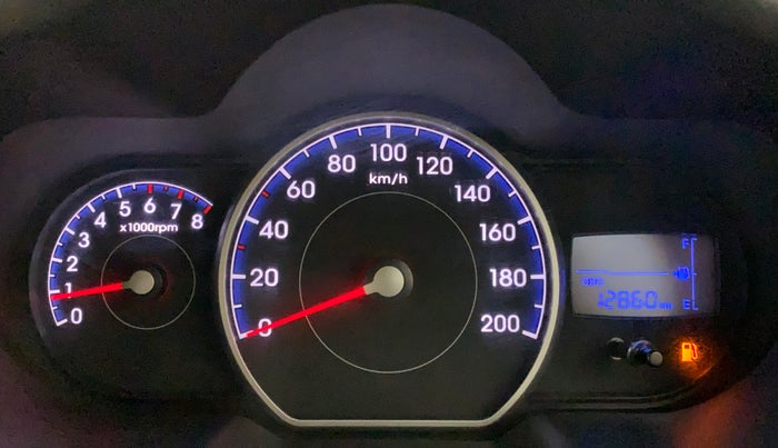 2014 Hyundai i10 SPORTZ 1.1, Petrol, Manual, 12,860 km, Odometer Image