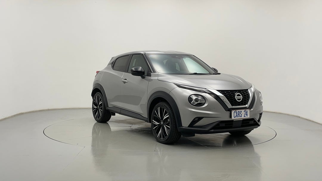 2021 Nissan Juke Ti, Automatic, 23361 km, Right Front Diagonal (45- Degree) View