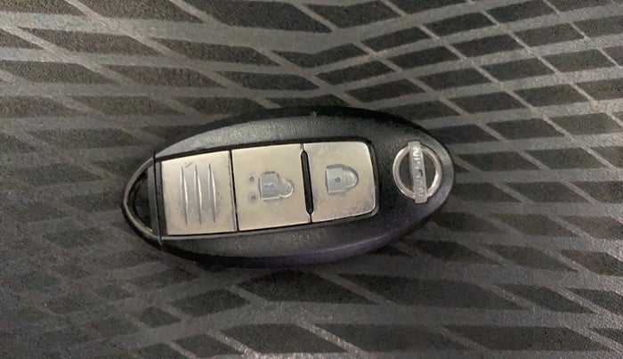 2017 Nissan Micra XV CVT, Petrol, Automatic, 60,299 km, Key Close Up