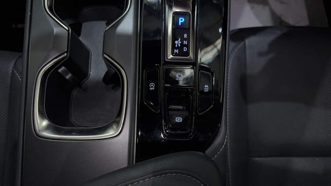2023 Lexus Nx250 2WD, Automatic, 32906 km, Handbrake