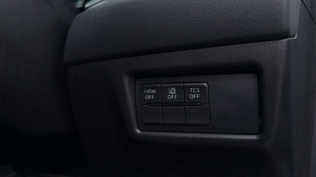 2022 Mazda CX-5 Maxx Sport (FWD), Automatic, 62143 km, Utility Switches/Buttons