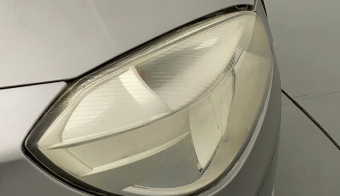 2012 Skoda Rapid AMBITION 1.6 MPI MT, Petrol, Manual, 63,500 km, Right headlight - Faded