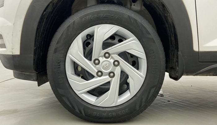 2021 Hyundai Creta E PETROL, Petrol, Manual, 22,717 km, Left Front Wheel