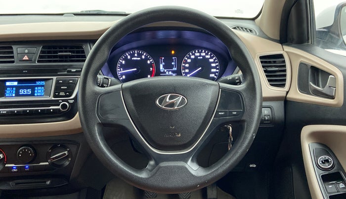 2017 Hyundai Elite i20 Magna Executive 1.2, Petrol, Manual, 27,271 km, Steering Wheel Close Up