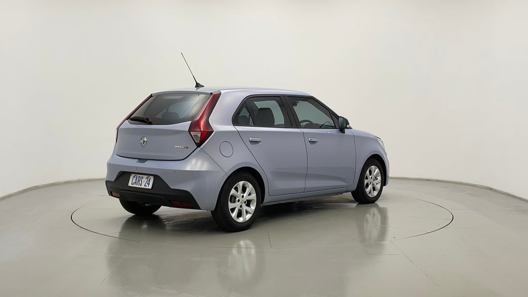 Right Back Diagonal (45- Degree) View