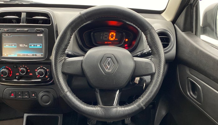 2018 Renault Kwid 1.0 RXT, Petrol, Manual, 29,780 km, Steering Wheel Close Up