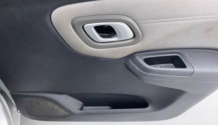 2020 Datsun Redi Go 1.0 T(O), Petrol, Manual, 33,119 km, Driver Side Door Panels Control