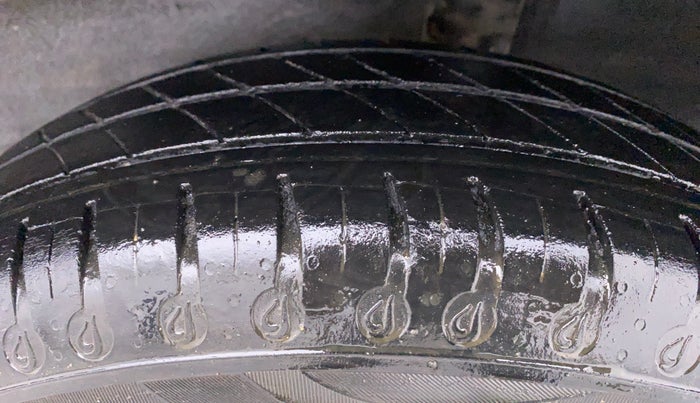 2020 Datsun Redi Go 1.0 T(O), Petrol, Manual, 33,119 km, Left Rear Tyre Tread