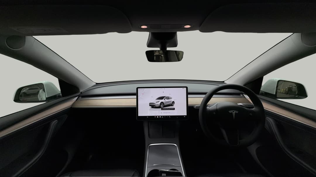 2023 Tesla Model Y Long Range, Automatic, 38719 km, Dashboard View
