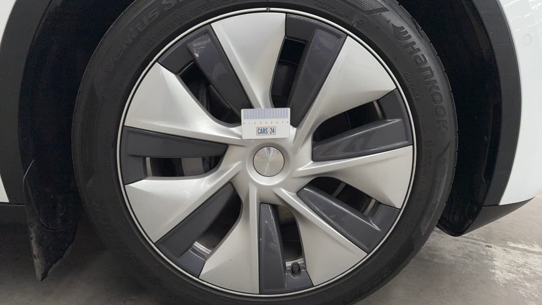 2023 Tesla Model Y Long Range, Automatic, 38719 km, Wheels Rim Front RHS Gutter Rash