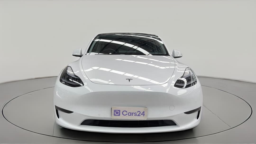 2023 Tesla Model Y Long Range, Automatic, 38719 km, Front View