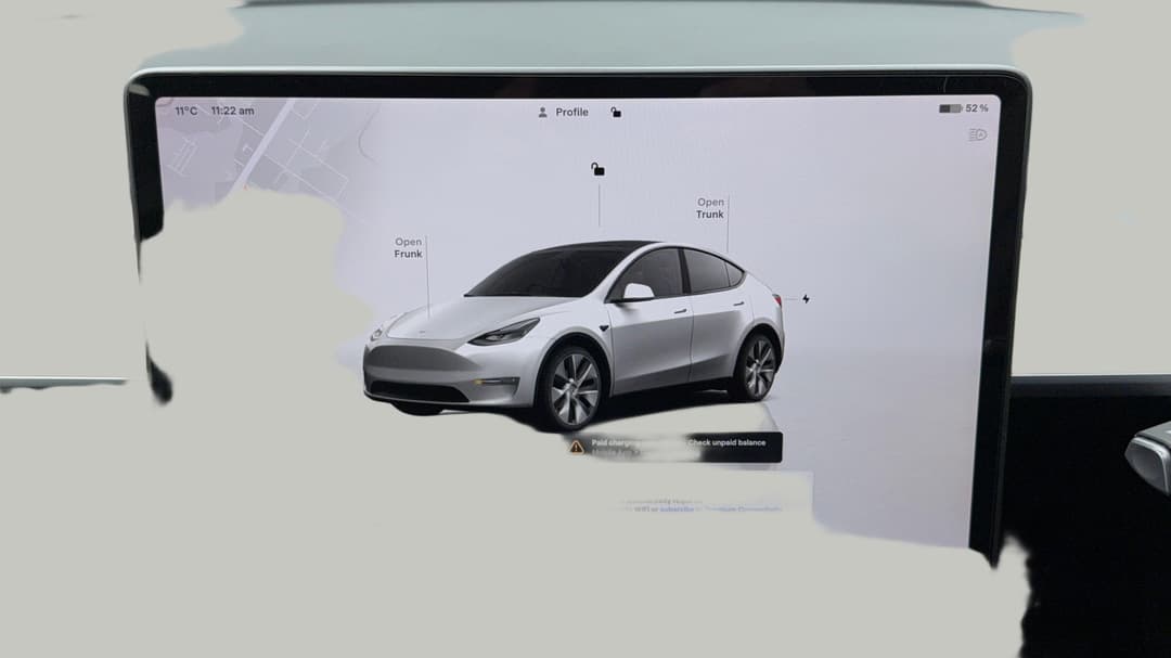 2023 Tesla Model Y Long Range, Automatic, 38719 km, Infotainment System