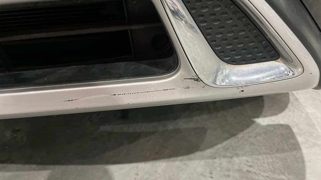 2018 Mitsubishi Outlander Ls 7 Seat (2WD), Automatic, 120030 km, Bumper Front Scratch
