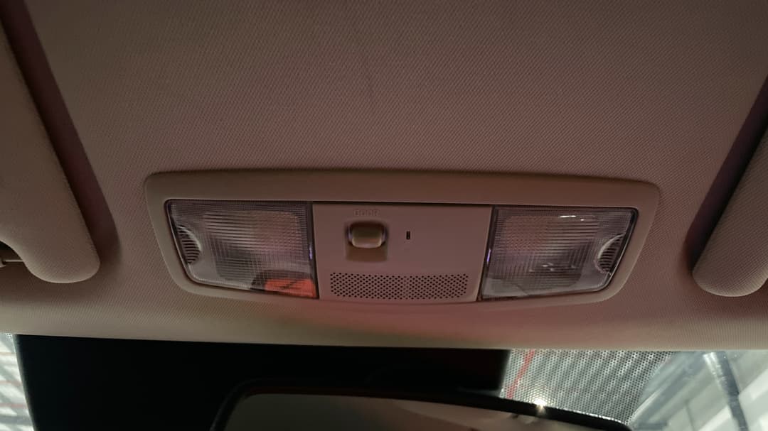2018 Mitsubishi Outlander Ls 7 Seat (2WD), Automatic, 120030 km, On-Roof Controls/Sunglass holder