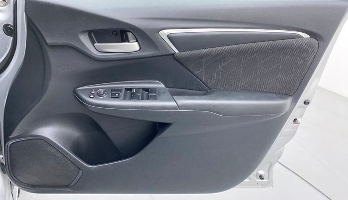 2016 Honda Jazz 1.5 VX I DTEC, Diesel, Manual, 37,960 km, Driver Side Door Panels Control