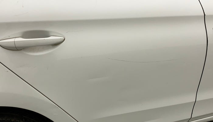 2016 Hyundai Elite i20 MAGNA 1.2, Petrol, Manual, 71,388 km, Right rear door - Slightly dented