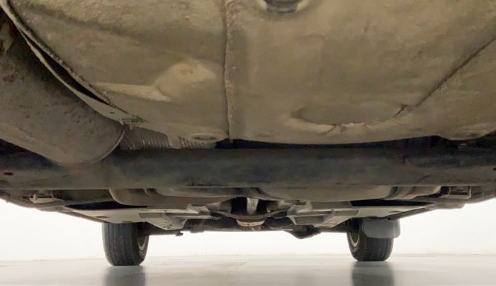 2015 Volkswagen Vento HIGHLINE PETROL, Petrol, Manual, 63,072 km, Rear Underbody