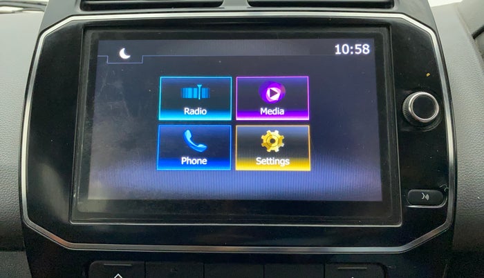 2019 Renault Kwid RXT 1.0 AMT (O), Petrol, Automatic, 25,711 km, Infotainment System