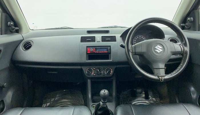 2011 Maruti Swift LXI D, CNG, Manual, 80,296 km, Dashboard
