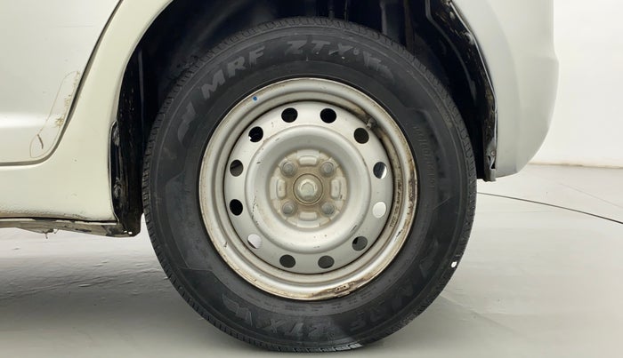 2011 Maruti Swift LXI D, CNG, Manual, 80,296 km, Left Rear Wheel